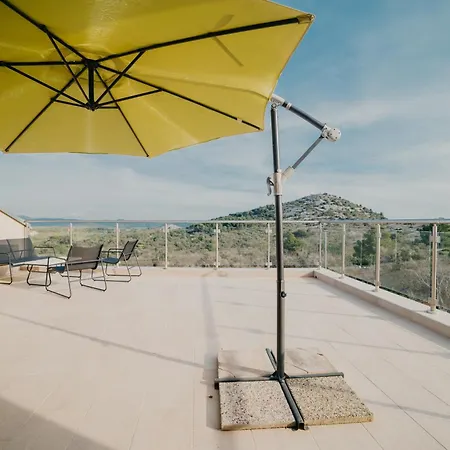 Lavender With Pool And Wellness Drage