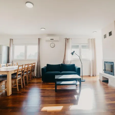 Lavender With Pool And Wellness * Drage