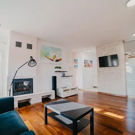 Villa Lavender With Pool And Wellness Drage