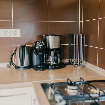 Lavender With Pool And Wellness *