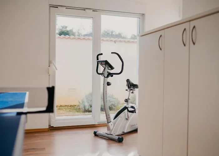 Lavender With Pool And Wellness