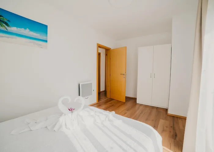 Lavender With Pool And Wellness