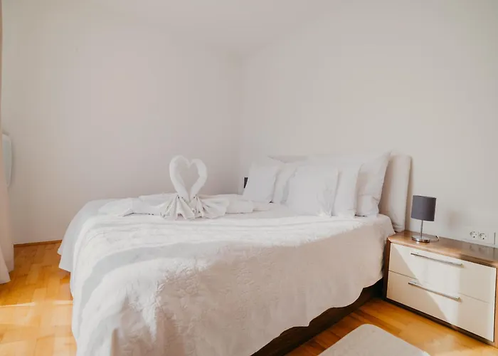 Lavender With Pool And Wellness * Драге