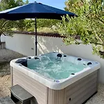 Villa Lavender With Pool And Wellness Drage