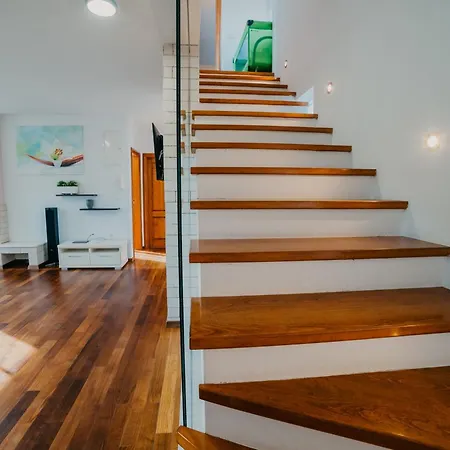 Lavender With Pool And Wellness * Drage