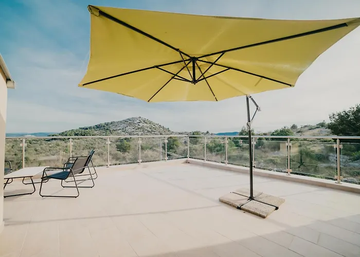 Lavender With Pool And Wellness * Drage