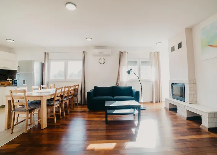 Lavender With Pool And Wellness * Drage